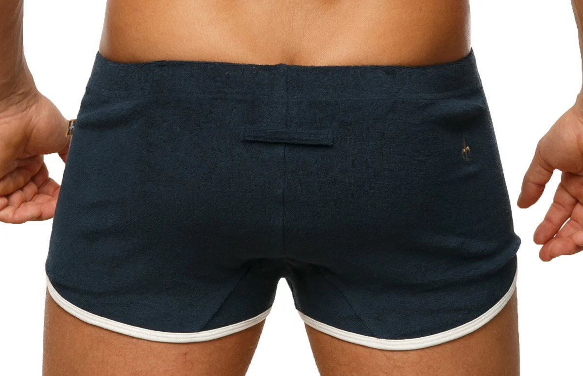 Sweat - Image 23